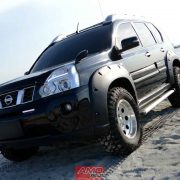 Tampang Gahar Bersuara Lembut