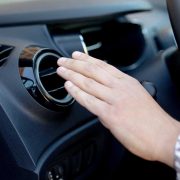 5 Kebiasaan Ini Membuat Rusak AC Mobil