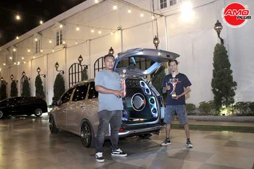 Sajikan Musik SQ dan SQL