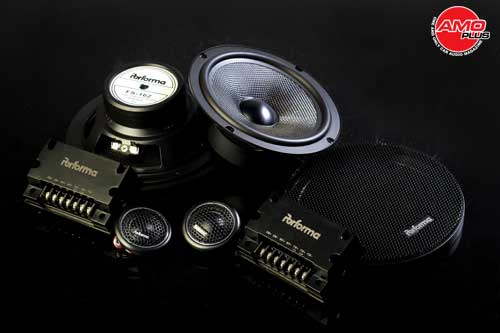 Performa F-162 : 2-Way Speaker System Yang Enerjik